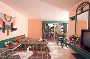 decameron-beach-resort-room