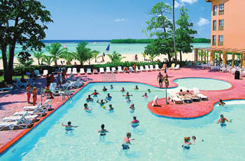 don-juan-beach-pool